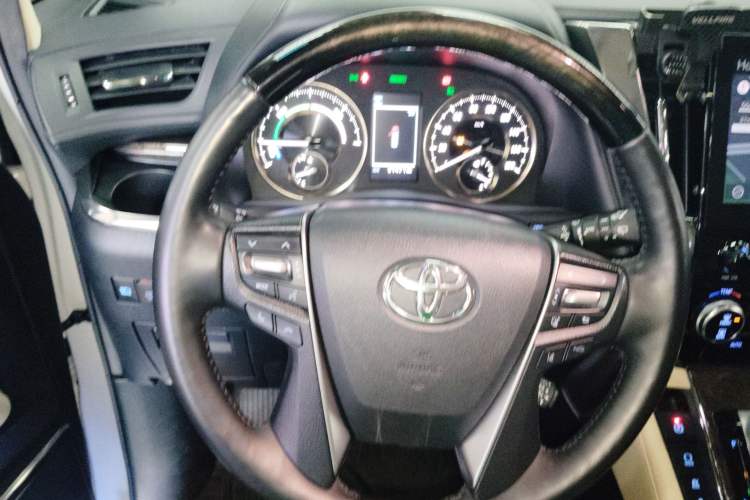 Used Toyota Vellfire 2020 Dual-Engine 2.5L HV Prestige Edition Steering Wheel
