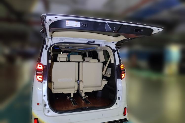 Used Toyota Vellfire 2020 Dual-Engine 2.5L HV Prestige Edition Trunk