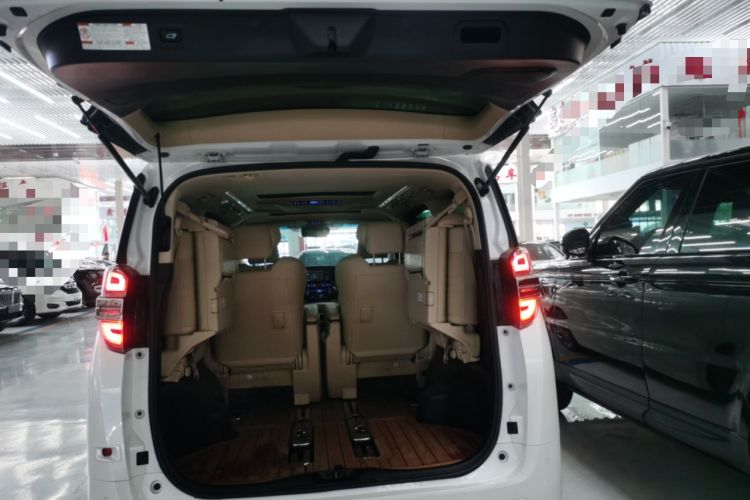 Used Toyota Vellfire 2020 Dual-Engine 2.5L HV Prestige Edition Trunk