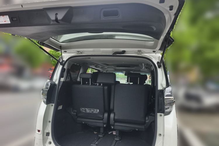 Used Toyota Vellfire 2020 Dual-Engine 2.5L HV Luxury Edition Trunk