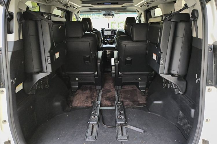Used Toyota Vellfire 2020 Dual-Engine 2.5L HV Prestige Edition Trunk