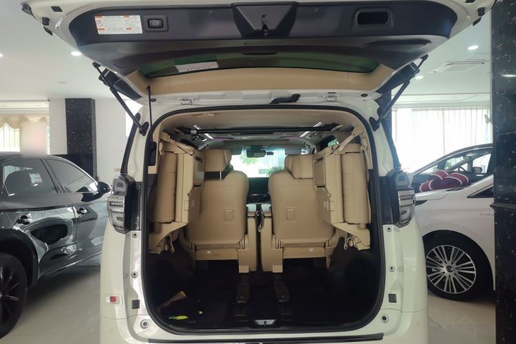 Used Toyota Vellfire 2020 Dual-Engine 2.5L HV Prestige Edition Trunk