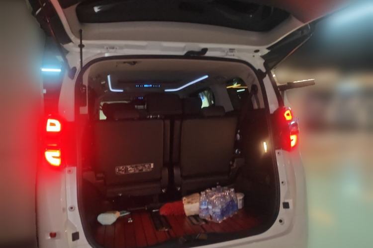 Used Toyota Vellfire 2020 Dual-Engine 2.5L HV Luxury Edition Trunk
