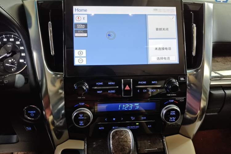 Used Toyota Vellfire 2021 Crown Dual-Engine 2.5L HV Supreme Edition Audio And AC Panel
