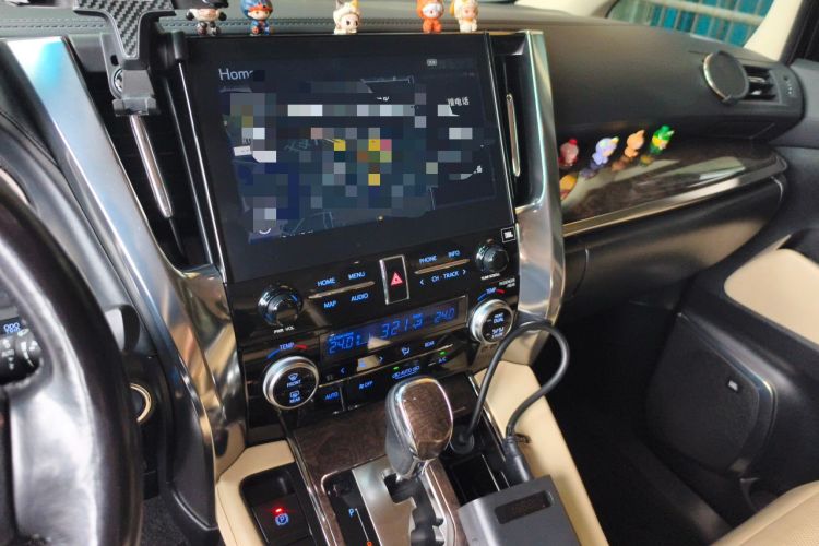 Used Toyota Vellfire 2021 Crown Dual-Engine 2.5L HV Prestige Edition Audio And AC Panel