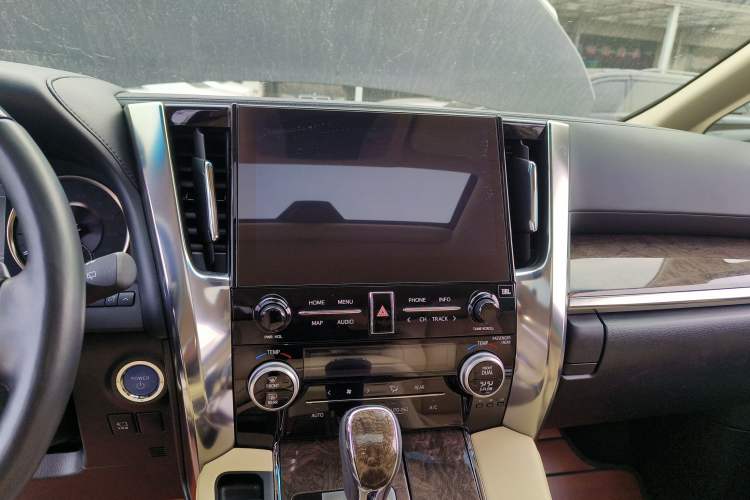 Used Toyota Vellfire 2021 Crown Dual-Engine 2.5L HV Supreme Edition Audio And AC Panel