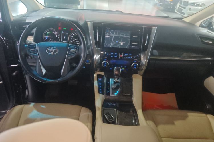 Used Toyota Vellfire 2021 Crown Dual-Engine 2.5L HV Prestige Edition Center Console
