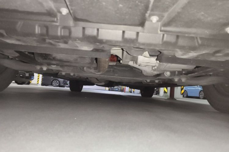 Used Toyota Vellfire 2021 Crown Dual-Engine 2.5L HV Supreme Edition Chassis Front