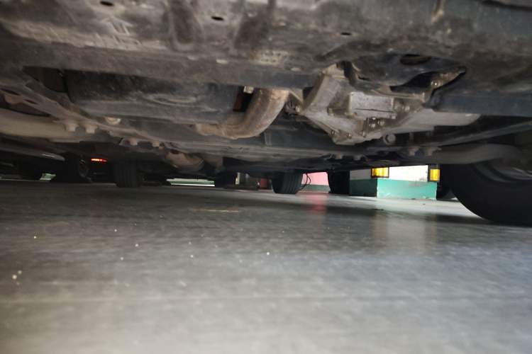 Used Toyota Vellfire 2021 Crown Dual-Engine 2.5L HV Supreme Edition Chassis Front