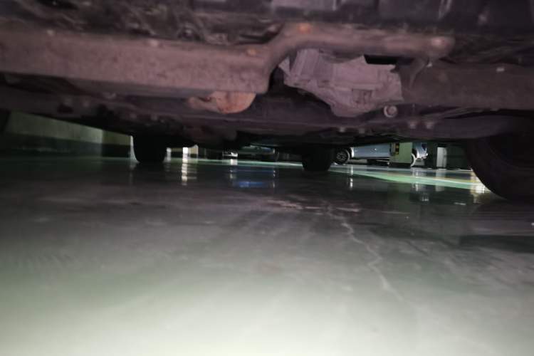 Used Toyota Vellfire 2021 Crown Dual-Engine 2.5L HV Luxury Edition Chassis Front