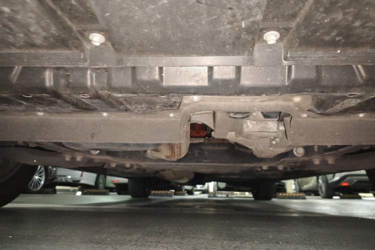 Used Toyota Vellfire 2021 Crown Dual-Engine 2.5L HV Prestige Edition Chassis Front