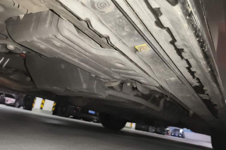 Used Toyota Vellfire 2021 Crown Dual-Engine 2.5L HV Supreme Edition Chassis Front Left