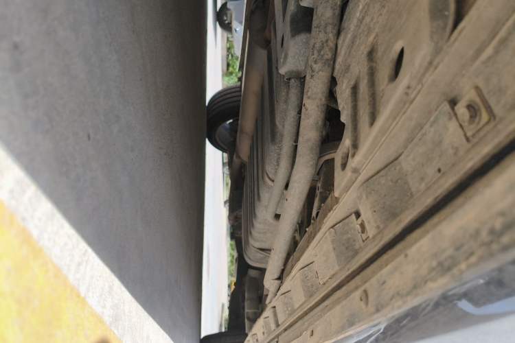 Used Toyota Vellfire 2021 Crown Dual-Engine 2.5L HV Prestige Edition Chassis Front Left