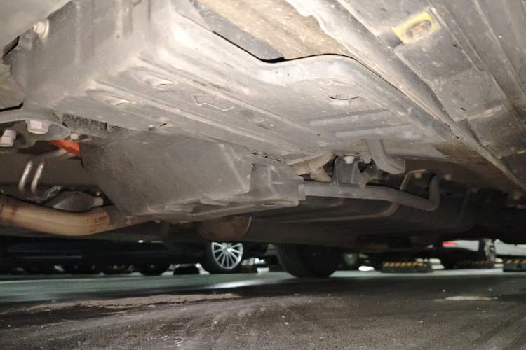 Used Toyota Vellfire 2021 Crown Dual-Engine 2.5L HV Prestige Edition Chassis Front Left