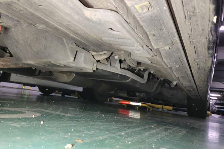 Used Toyota Vellfire 2021 Crown Dual-Engine 2.5L HV Supreme Edition Chassis Front Left