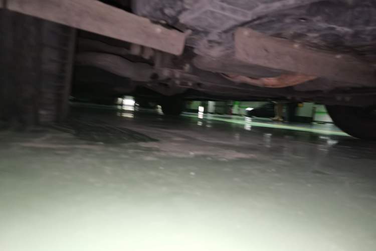 Used Toyota Vellfire 2021 Crown Dual-Engine 2.5L HV Luxury Edition Chassis Front Right