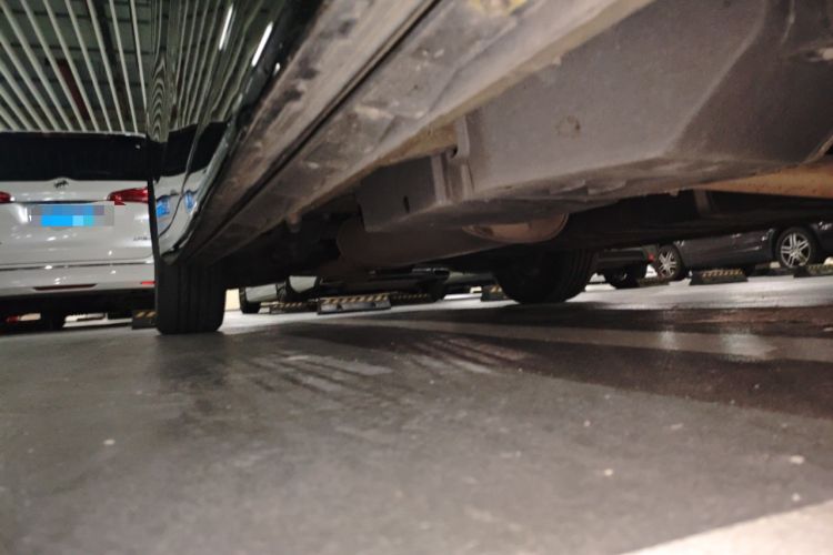 Used Toyota Vellfire 2021 Crown Dual-Engine 2.5L HV Prestige Edition Chassis Front Right
