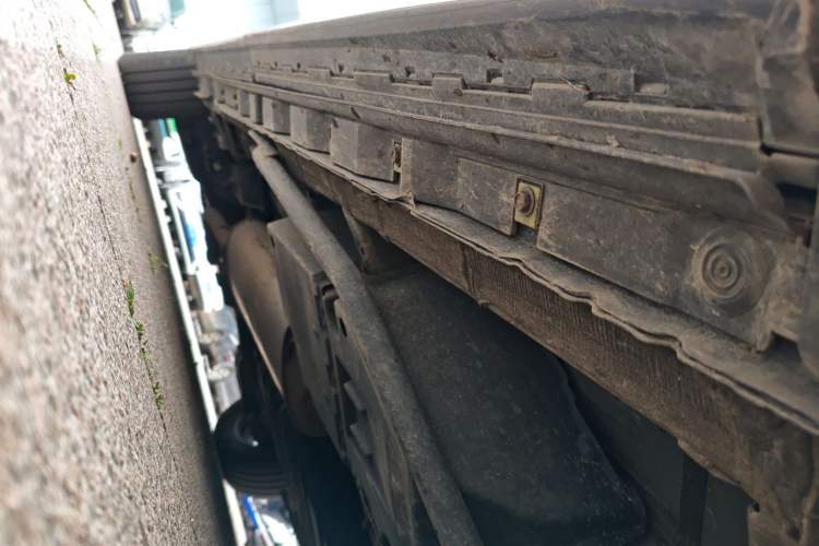 Used Toyota Vellfire 2021 Crown Dual-Engine 2.5L HV Luxury Edition Chassis Front Right