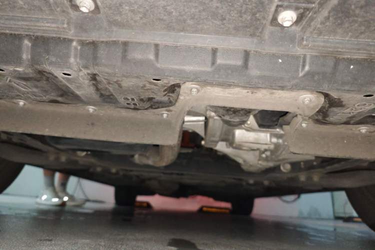 Used Toyota Vellfire 2021 Crown Dual-Engine 2.5L HV Prestige Edition Chassis Front