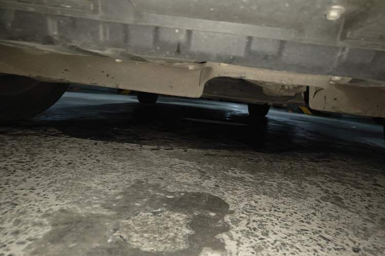Used Toyota Vellfire 2021 Crown Dual-Engine 2.5L HV Luxury Edition Chassis Front