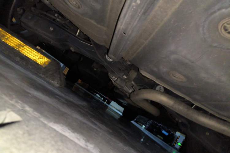 Used Toyota Vellfire 2021 Crown Dual-Engine 2.5L HV Prestige Edition Chassis Rear