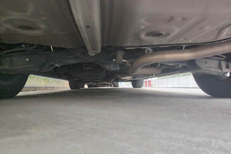 Used Toyota Vellfire 2021 Crown Dual-Engine 2.5L HV Luxury Edition Chassis Rear