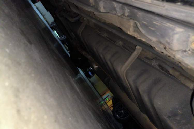 Used Toyota Vellfire 2021 Crown Dual-Engine 2.5L HV Prestige Edition Chassis Rear Left