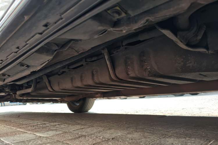 Used Toyota Vellfire 2021 Crown Dual-Engine 2.5L HV Supreme Edition Chassis Rear Left