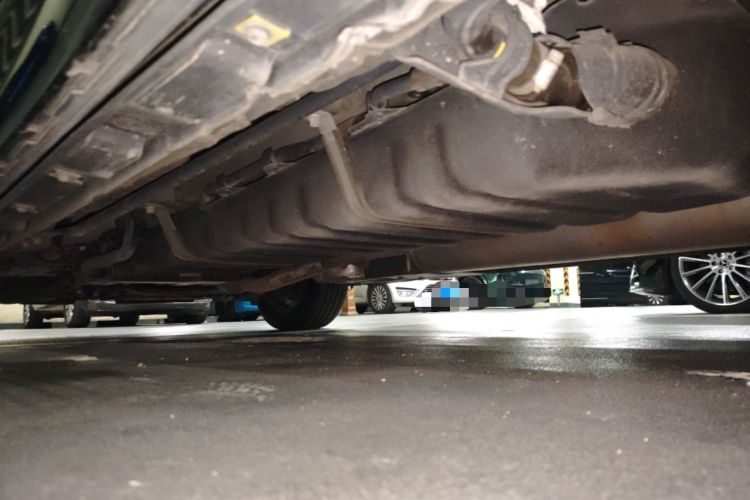 Used Toyota Vellfire 2021 Crown Dual-Engine 2.5L HV Prestige Edition Chassis Rear Left