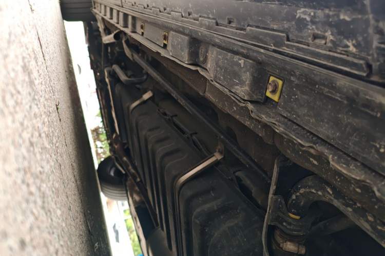 Used Toyota Vellfire 2021 Crown Dual-Engine 2.5L HV Luxury Edition Chassis Rear Left