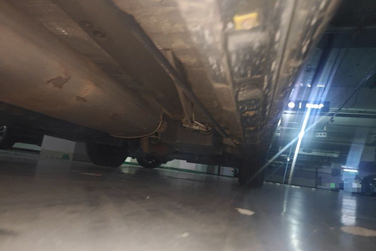 Used Toyota Vellfire 2021 Crown Dual-Engine 2.5L HV Prestige Edition Chassis Rear Right