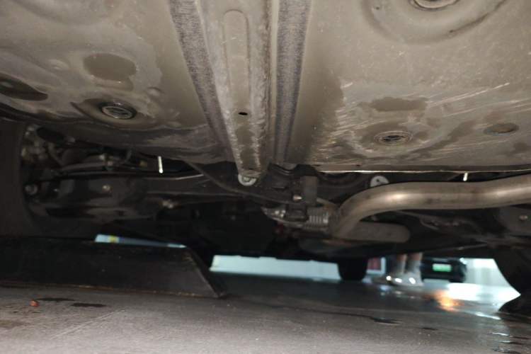 Used Toyota Vellfire 2021 Crown Dual-Engine 2.5L HV Prestige Edition Chassis Rear