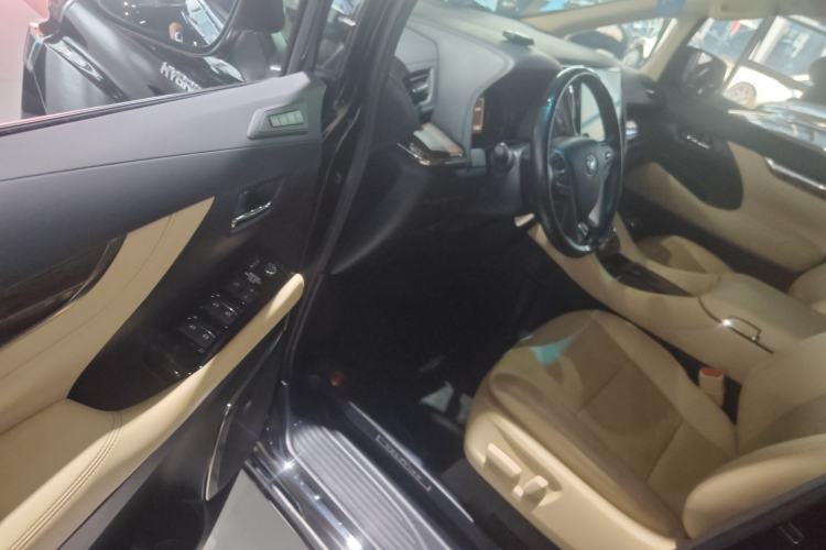 Used Toyota Vellfire 2021 Crown Dual-Engine 2.5L HV Prestige Edition Driver Seat