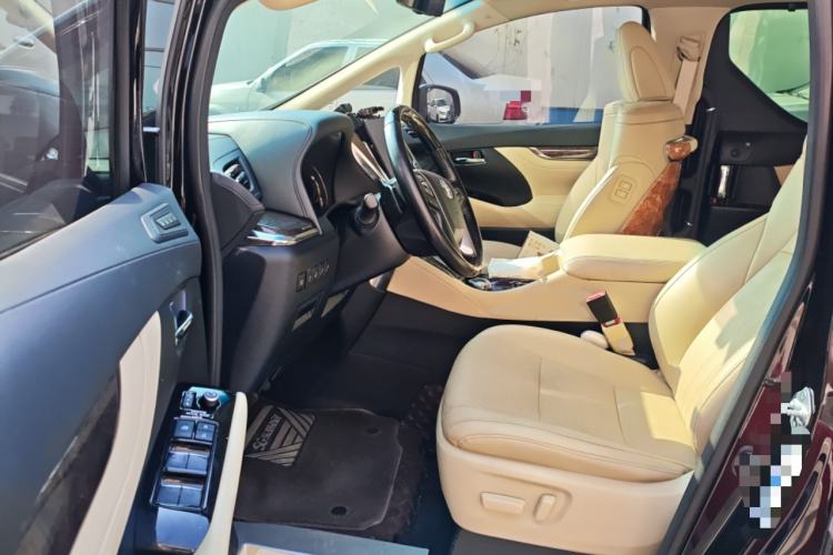Used Toyota Vellfire 2021 Crown Dual-Engine 2.5L HV Supreme Edition Driver Seat