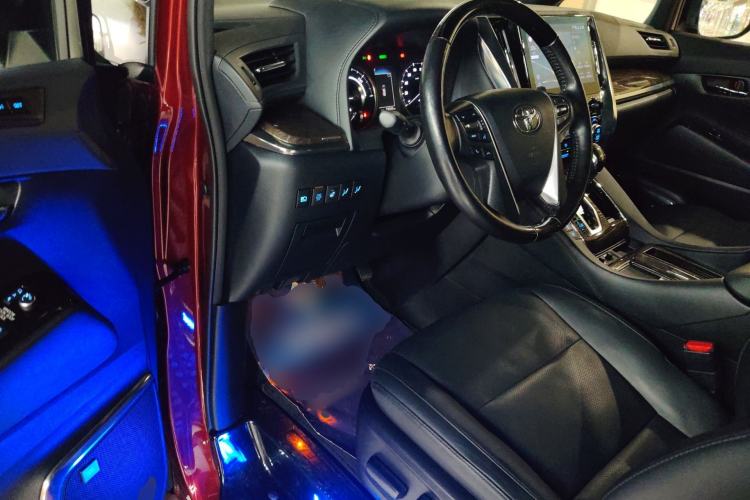 Used Toyota Vellfire 2021 Crown Dual-Engine 2.5L HV Prestige Edition Driver Seat