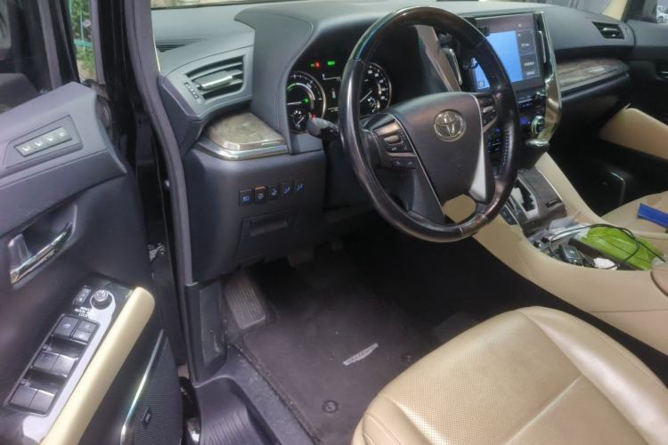Used Toyota Vellfire 2021 Crown Dual-Engine 2.5L HV Prestige Edition Driver Seat