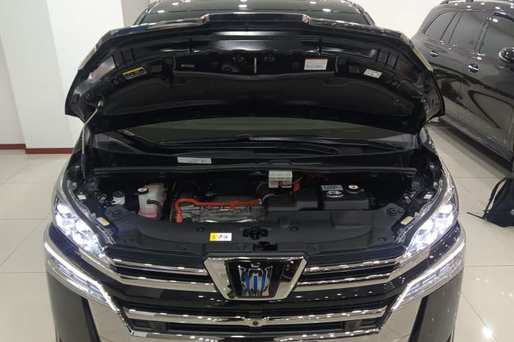Used Toyota Vellfire 2021 Crown Dual-Engine 2.5L HV Prestige Edition Engine Bay