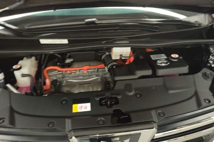 Used Toyota Vellfire 2021 Crown Dual-Engine 2.5L HV Prestige Edition Engine Bay