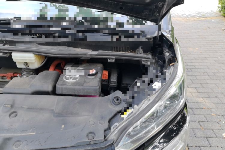 Used Toyota Vellfire 2021 Crown Dual-Engine 2.5L HV Supreme Edition Engine Bay Left