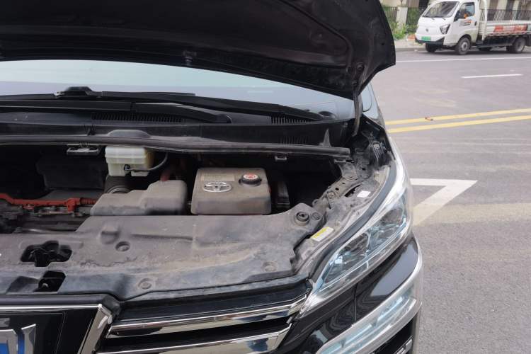 Used Toyota Vellfire 2021 Crown Dual-Engine 2.5L HV Supreme Edition Engine Bay Left