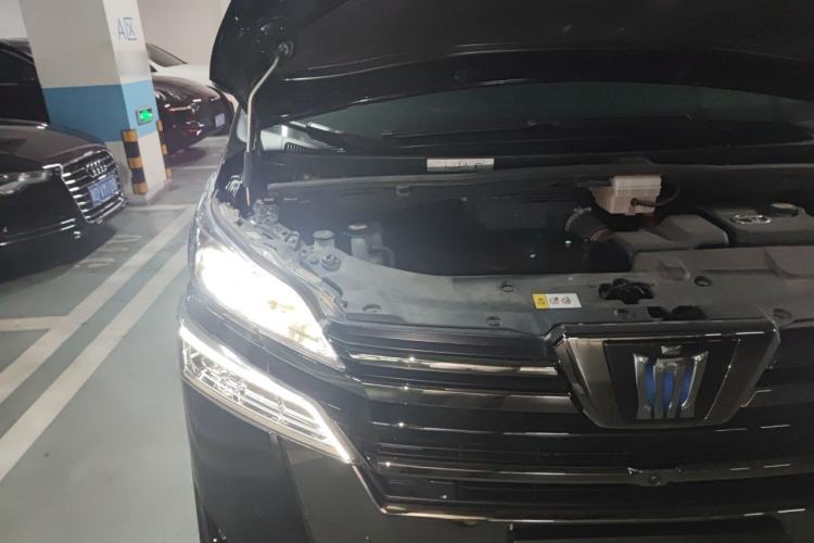 Used Toyota Vellfire 2021 Crown Dual-Engine 2.5L HV Prestige Edition Engine Bay Right
