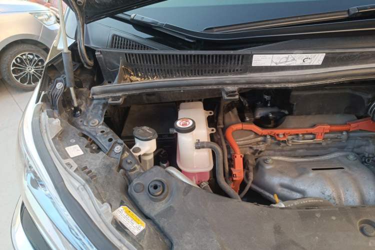 Used Toyota Vellfire 2021 Crown Dual-Engine 2.5L HV Prestige Edition Engine Bay Right