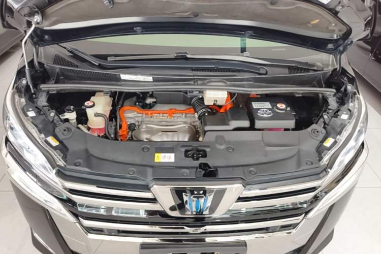 Used Toyota Vellfire 2021 Crown Dual-Engine 2.5L HV Prestige Edition Engine Bay