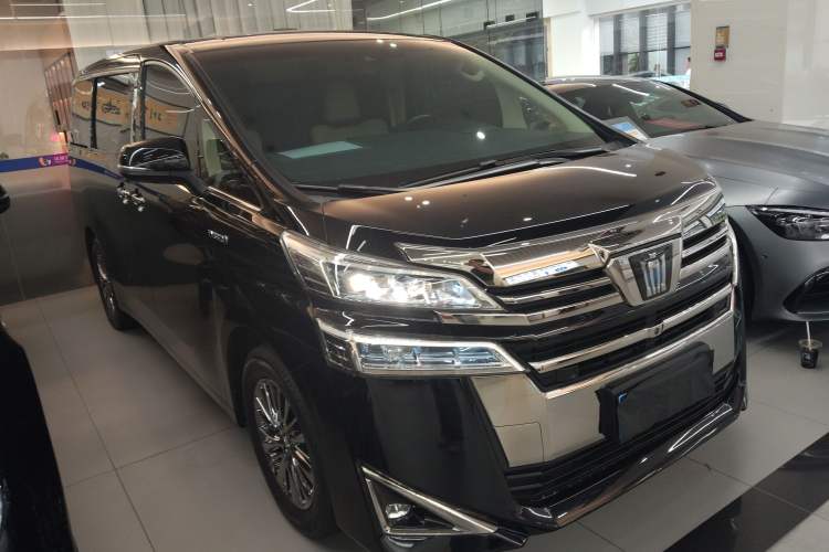 Used Toyota Vellfire 2021 Crown Dual-Engine 2.5L HV Prestige Edition Exterior 2