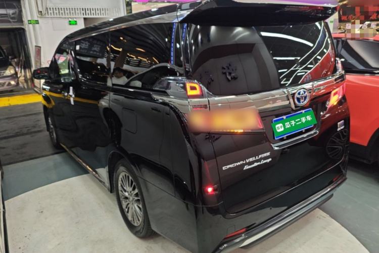 Used Toyota Vellfire 2021 Crown Dual-Engine 2.5L HV Prestige Edition Exterior 2