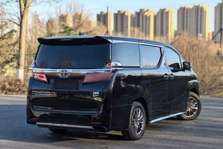 Used Toyota Vellfire 2021 Crown Dual-Engine 2.5L HV Supreme Edition Exterior 2