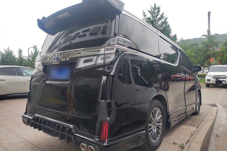 Used Toyota Vellfire 2021 Crown Dual-Engine 2.5L HV Prestige Edition Exterior 3
