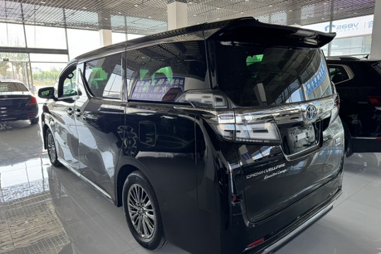 Used Toyota Vellfire 2021 Crown Dual-Engine 2.5L HV Supreme Edition Exterior 3
