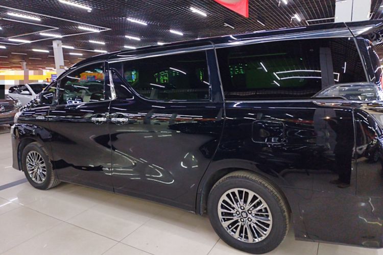 Used Toyota Vellfire 2021 Crown Dual-Engine 2.5L HV Prestige Edition Exterior 3