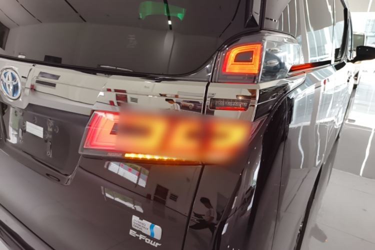 Used Toyota Vellfire 2021 Crown Dual-Engine 2.5L HV Prestige Edition Exterior 3